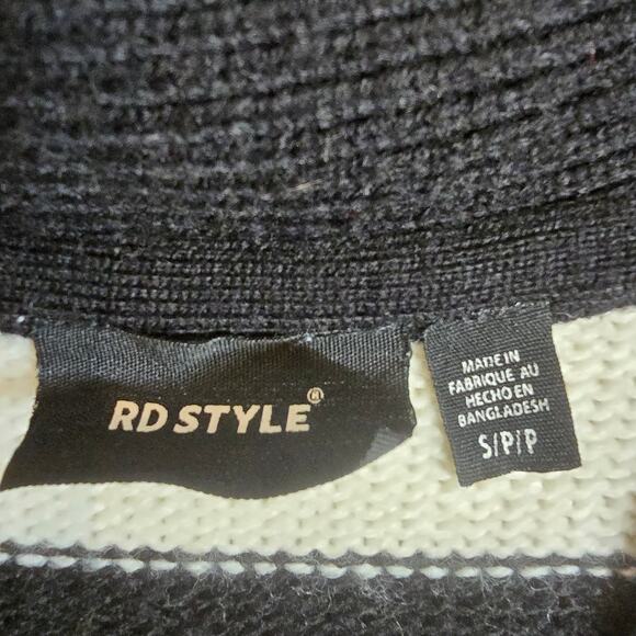 RD Style for Anthropologie Heart Striped Cardigan Sweater. Retails $100 - Picture 6 of 12